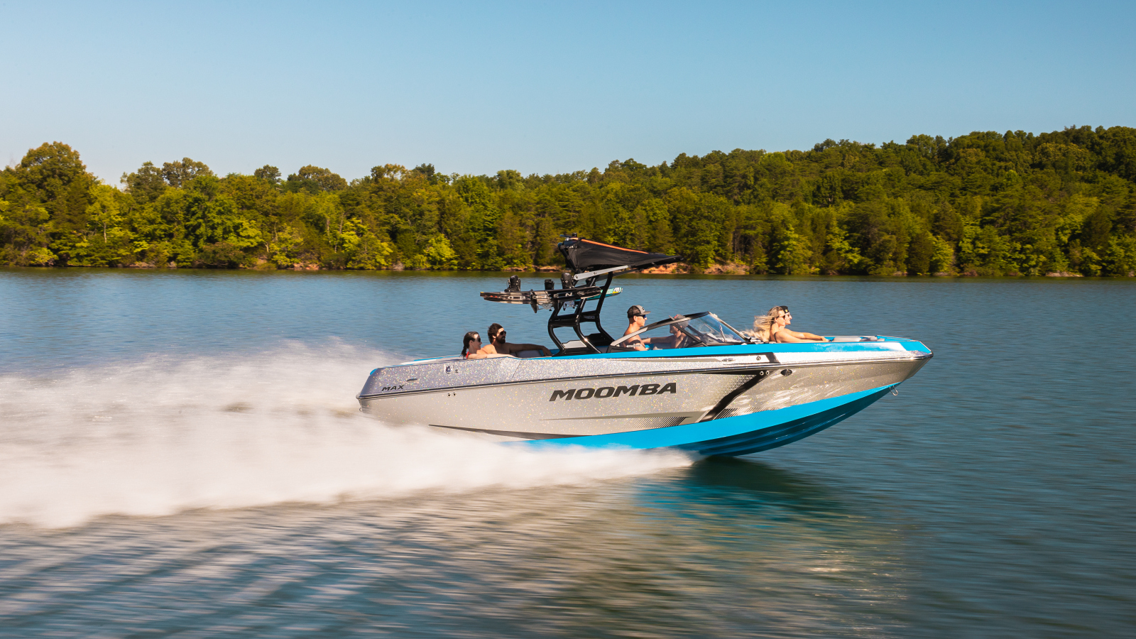 2022 Moomba Max - Premier Boating